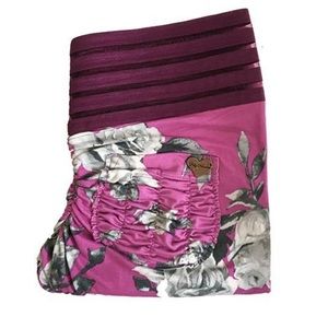 COPY - Cute Booty Lounge Berry Rose